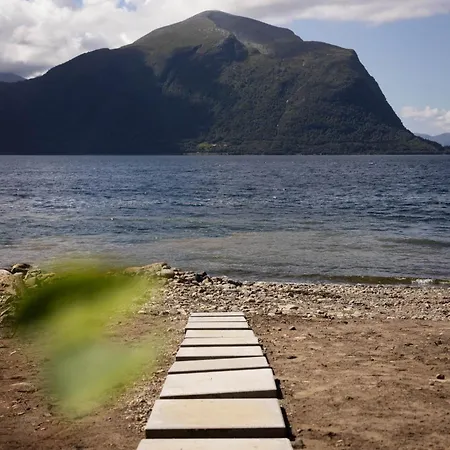 Feriehus Hundeidvik Fjord Retreat - Fjord Suite With Sauna