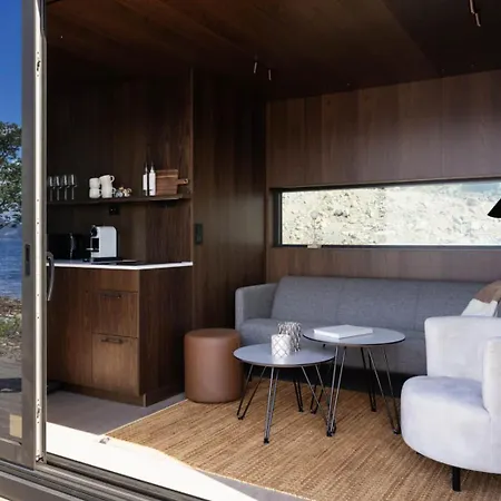 Hundeidvik Fjord Retreat - Fjord Suite With Sauna Feriehus Hundeidvik