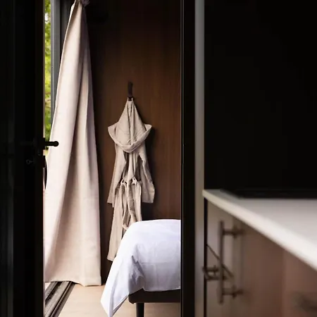 Hundeidvik Fjord Retreat - Fjord Suite With Sauna * Hundeidvik
