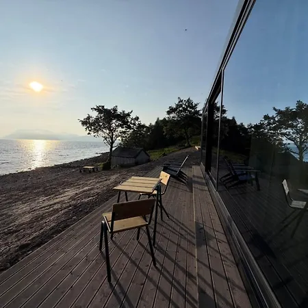 Hundeidvik Fjord Retreat - Fjord Suite With Sauna Feriehus